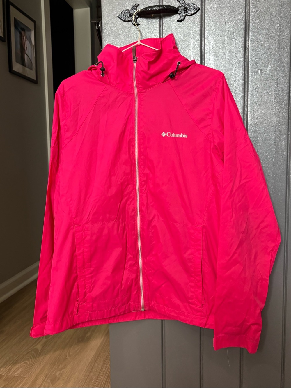 Columbia Hot Pink Hooded Windbreaker